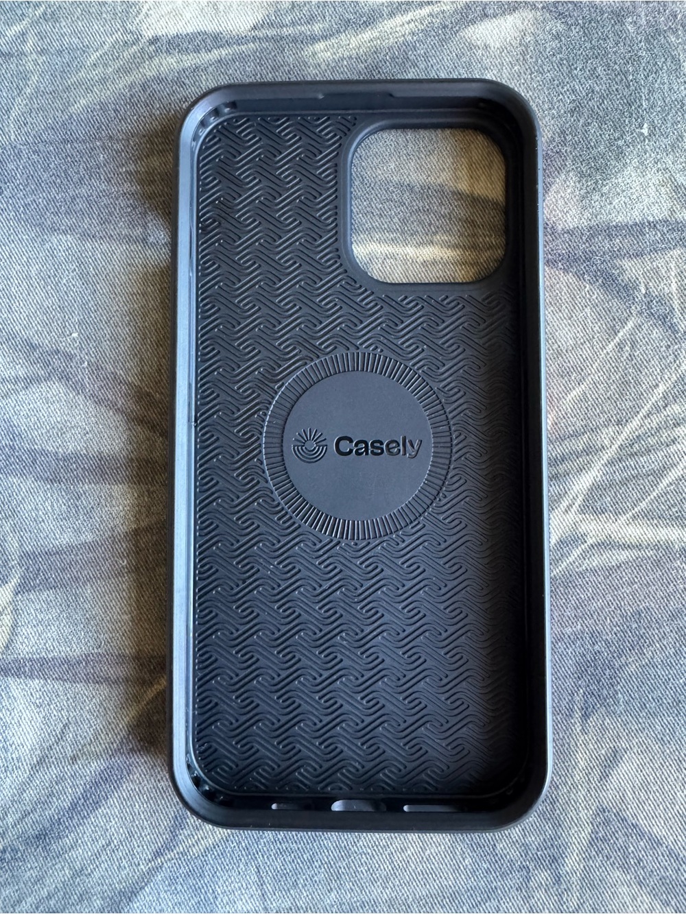 Casely iPhone 13 Pro Max Case Compatible with MagSafe - Picture 10 of 13